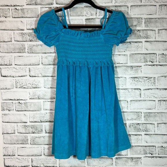 Cynthia Mehta terry cloth dress with pockets. Size Small - Picture 2 of 5